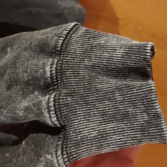 Butterfly Good Things Take Time, distressed oversized sweatshirt, drop shoulder - Picture 6 of 7